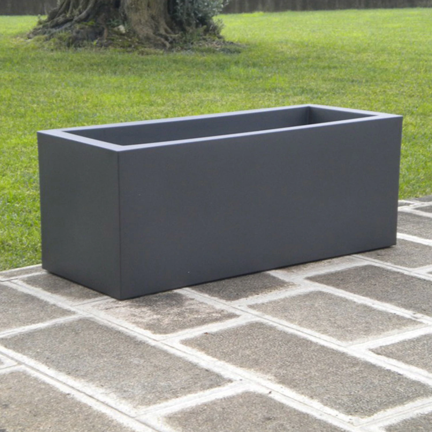 Pflanzkasten Kube, perlschwarz, L 80 x B 30 x H 30 cm Pflanzkasten Kube, Perlschwarz, L 80 X B 30 X H 30 Cm -Kölle
